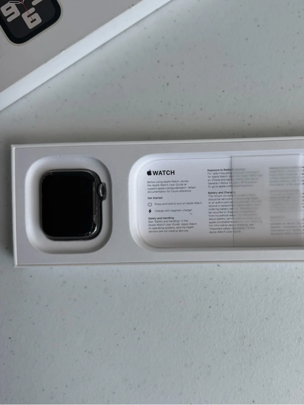Apple Watch SE 1st Generation 40mm Silver/Black Case | READ DESCRIPTION